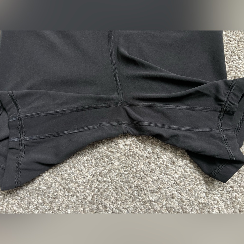 NWOT Lululemon Align High Rise Short 6” - Picture 5 of 5